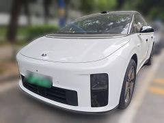 Li Auto i6 Two-Wheel Drive Standard - photo 1