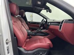 Porsche Cayenne 3.0T Platinum Edition - photo 14