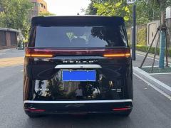 Denza D9 DM-i AWD Premium Navigation Edition - ფოტო 8