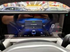 Ford Sharp Circles L 2.0T EcoBoost EPHEVAWDFlagship Version - ფოტო 6