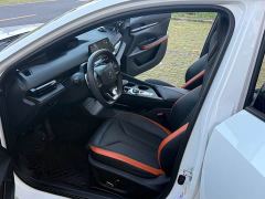 Changan UNI-V 1.5T Premium - фото 8