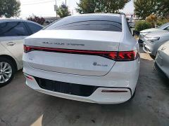 BYD Qin PLUS Glory Edition DM-i 55KM Leading - ფოტო 5
