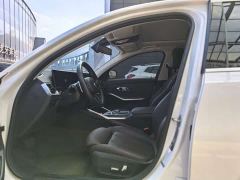 BMW 3 Series 325i M Sport Package - ფოტო 4