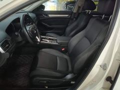 Honda Accord 260TURBO Luxury Edition - фото 14