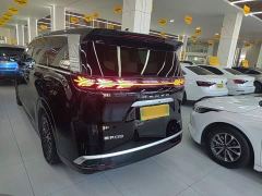 Denza D9 DM-i 980 AWD Luxury - ფოტო 4