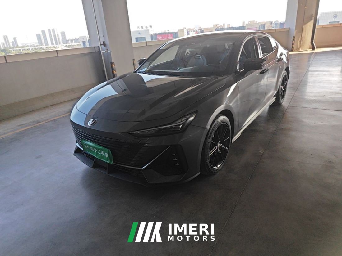 Changan UNI-V 1.5T Premium - ავტომობილი ჩინეთიდან
