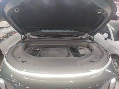 Li Auto L9 Max - ფოტო 19