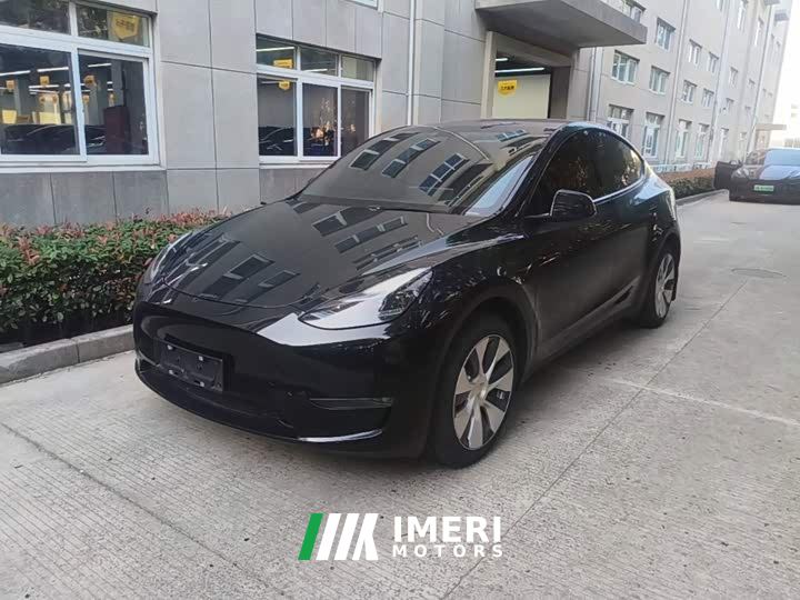 Tesla Model Y Facelift Long Range All-Wheel Drive - ავტომობილი ჩინეთიდან