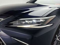 Lexus ES 300h Premium Edition - ფოტო 7