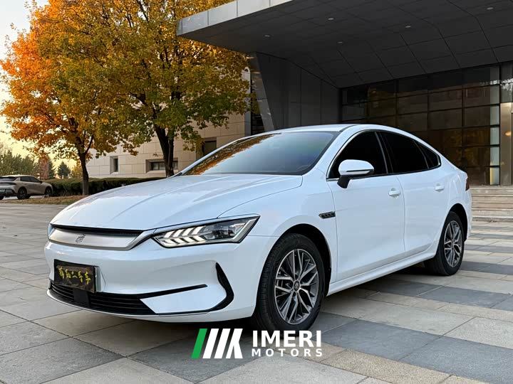BYD Qin PLUS Glory Edition EV 420KM Leading - автомобиль из Китая