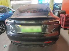 Tesla Model 3 Rear-Wheel Drive - ფოტო 5
