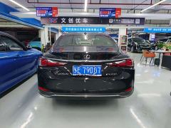 Lexus ES 260 Excellence Edition - photo 3