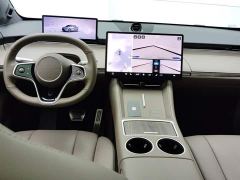 Luxeed Zhiji R7 Extended Range 251km Max - photo 12