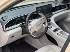 Geely Xing Yuan UP 410km Explorer Edition - ფოტო 5