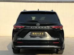 Toyota Sienna Dual-Engine 2.5L RWD Luxury Edition - фото 8