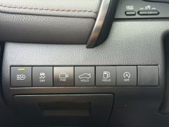 Toyota Camry 2.5G Luxury Edition - ფოტო 16