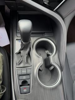 Toyota Camry 2.5G Luxury Edition - ფოტო 19