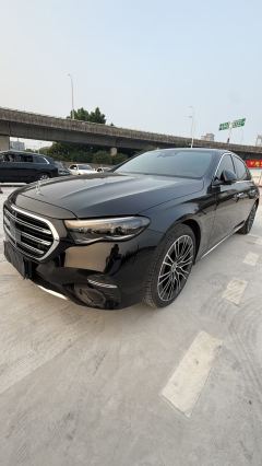 Mercedes-Benz E Class E-Class Facelift E 300 L Exercise Venerable - фото 1