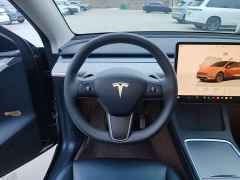 Tesla Model Y Rear-Wheel Drive - ფოტო 10