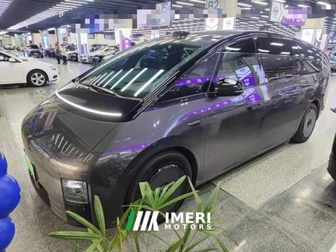 2025 Li Auto Li Xiang MEGA Ultra