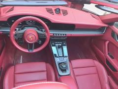 Porsche 911 Targa 4 3.0T - photo 7