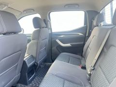 Maxus T70 2.0T Automatic four-wheel drive standard box Australian version Diesel - ფოტო 6