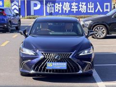 Lexus ES 200 Excellence Edition - фото 2