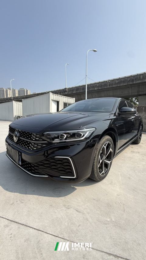 2025 Volkswagen Passat Distinguished Edition 380TSI Starry Sky Dragon Glory Edition