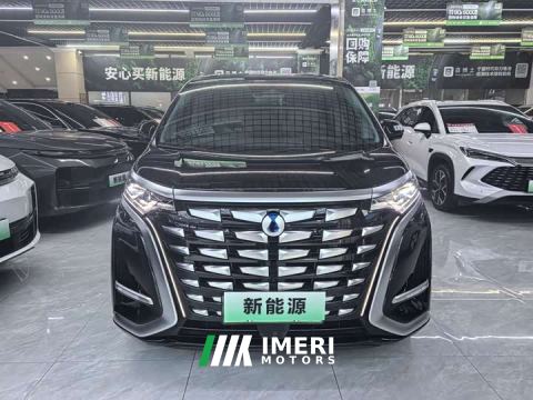 2025 Denza D9 DM-i 980 Four-Wheel Drive Premium