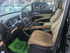 Denza D9 DM-i 980 Four-Wheel Drive Premium - фото 7