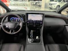 Toyota Alphard Dual-Engine 2.5L Luxury Edition - фото 10