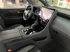 Toyota Alphard Dual-Engine 2.5L Luxury Edition - фото 15