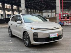 Li Auto L6 Pro - ფოტო 3