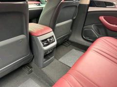 Hongqi H5 2.0T Automatic Smart Connected Flagship Comfort Edition - фото 11