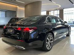 Mercedes-Benz E Class E-Class E 300 L Sport Deluxe - фото 14