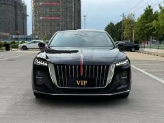 Hongqi H5 2.0T Automatic Smart Connected Flagship Comfort Edition - фото 1