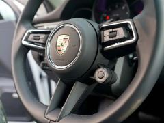 Porsche Macan 2.0T Dream Chaser Edition - photo 10