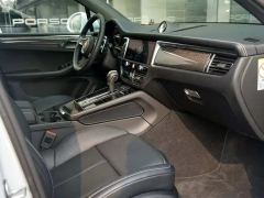 Porsche Macan 2.0T Dream Chaser Edition - photo 17