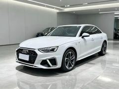 Audi A4L 40 TFSI Luxury Dynamic - фото 1