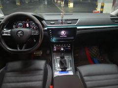 Skoda Superb Acrobatics TSI330 Luxury Edition - ფოტო 16