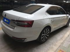 Skoda Superb Acrobatics TSI330 Luxury Edition - ფოტო 2