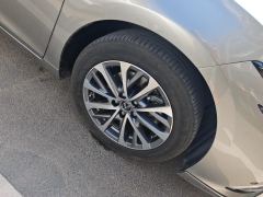 Lexus ES 300h Premium Edition - photo 6