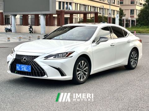 2023 Lexus ES 200 Luxury