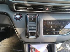 Honda Elysion e:HEV 2.0L Luxury Edition - фото 19