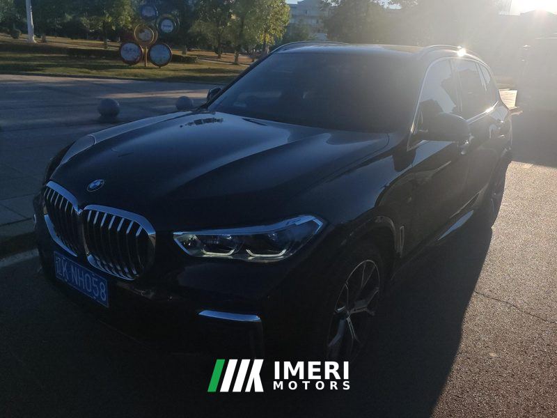 BMW X5 xDrive40Li M Sport Package - автомобиль из Китая