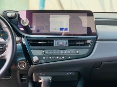 Lexus ES 300h Excellence Edition - фото 14