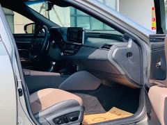 Lexus ES 300h Excellence Edition - фото 19