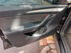 Tesla Model Y 688km Long Range AWD - photo 12