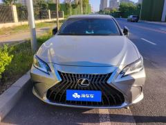 Lexus ES 200 Premium Edition - photo 3