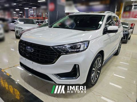 2021 Ford Edge PLUS EcoBoost 245 Two-Wheel Drive Premium Sharp Edition 7-seater